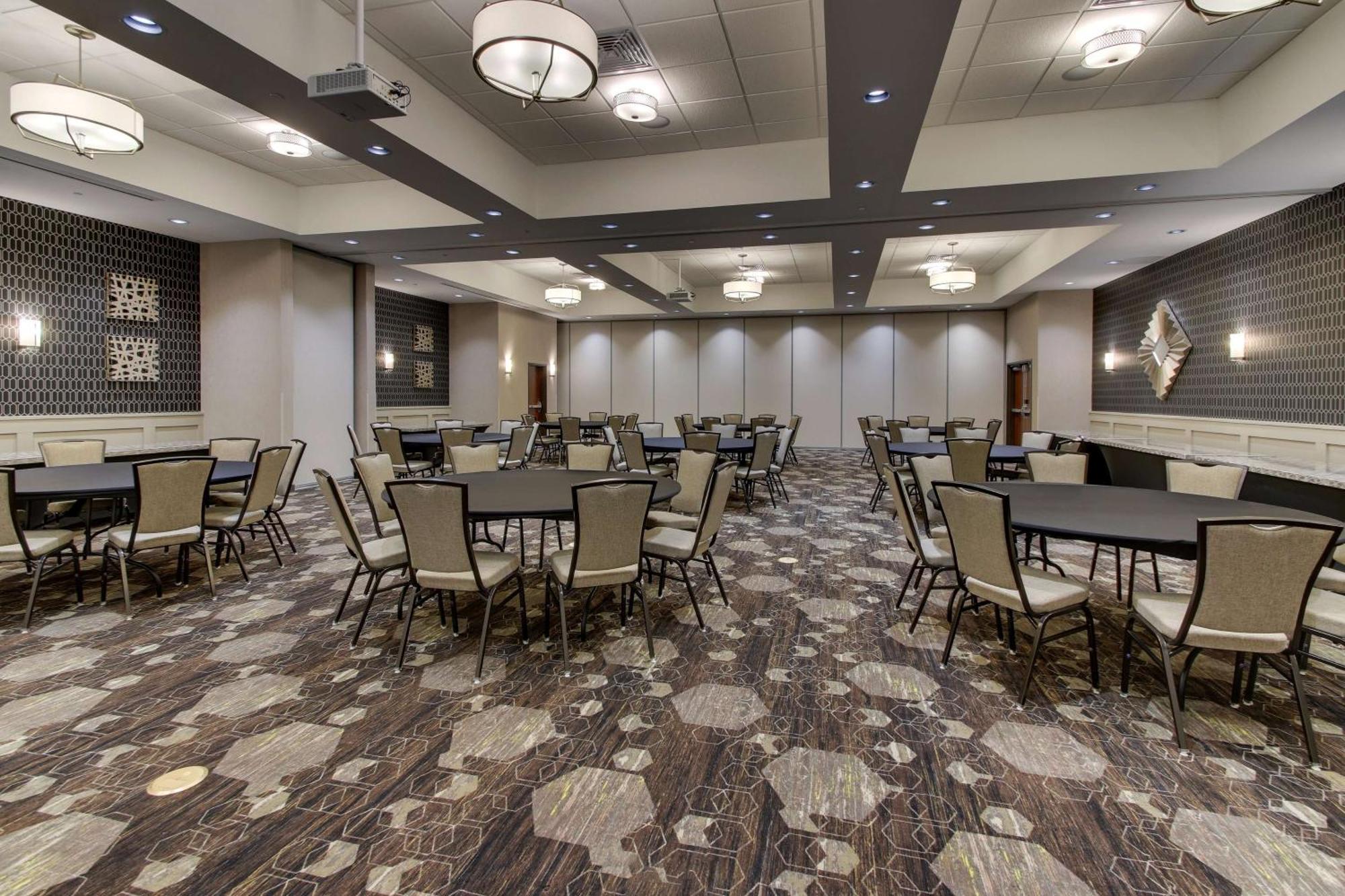 Drury Plaza Dallas Hotel