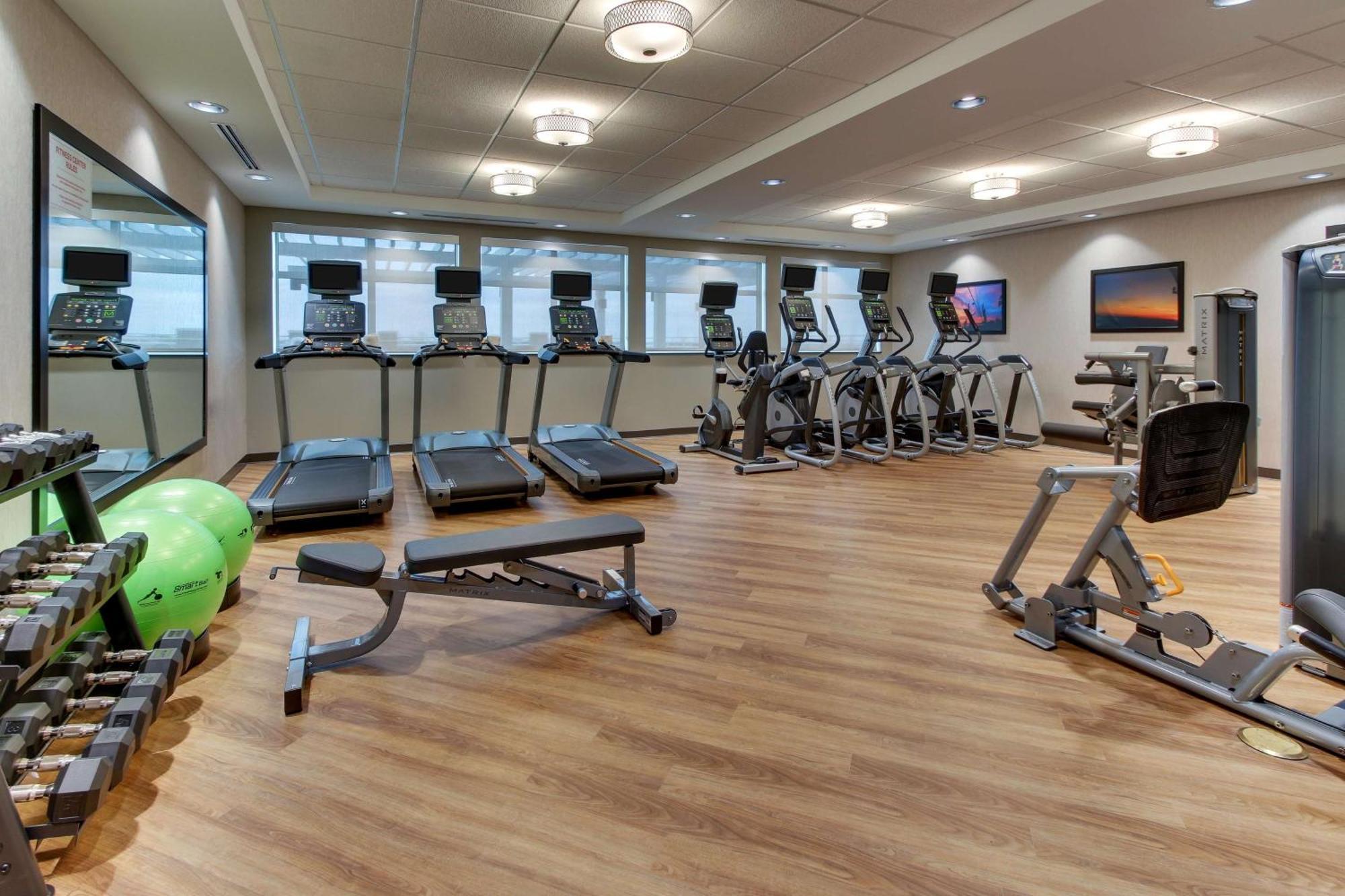Hotel Drury Plaza Dallas 3*